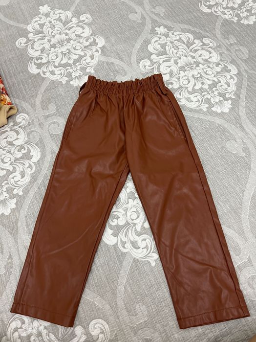 Вещи в идеальном состоянии на девочку от 2 до 4 лет