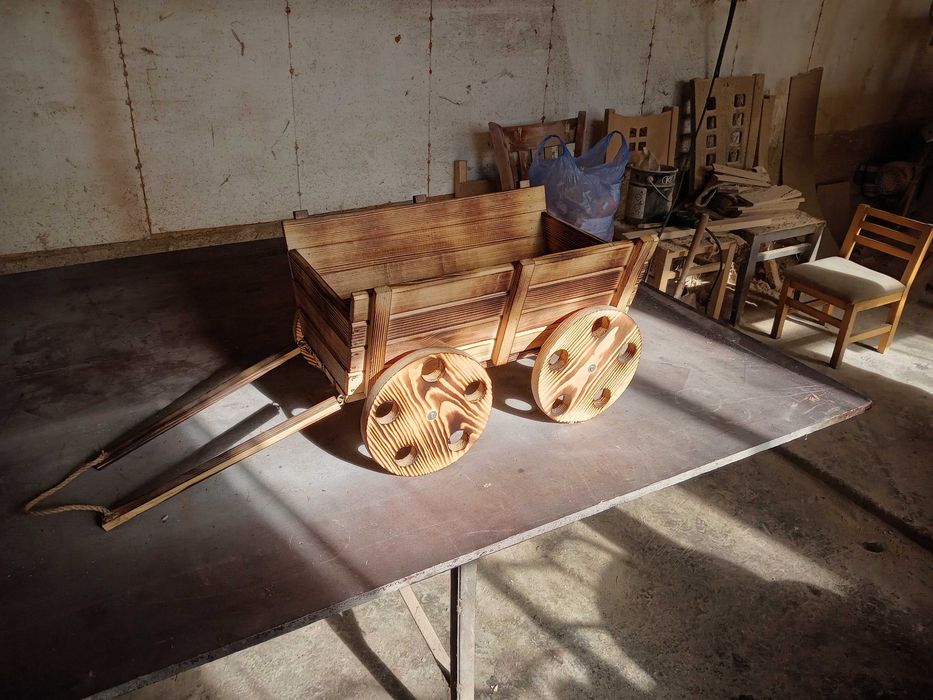 Декоративна Каручка / Каруца