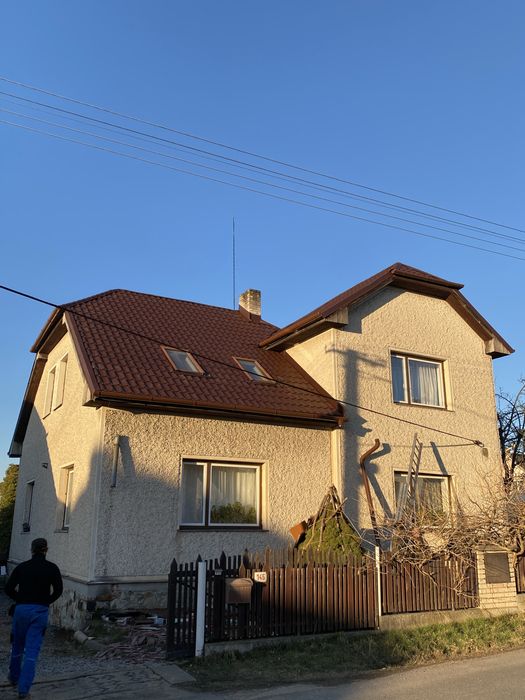 Reparatii acoperisuri montaj tigla metalica dulgherie mansarde jgheab