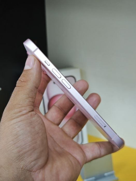 iPhone 15 Pink 128 Gb