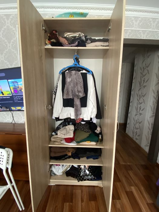 Шкаф размер 90см/2м