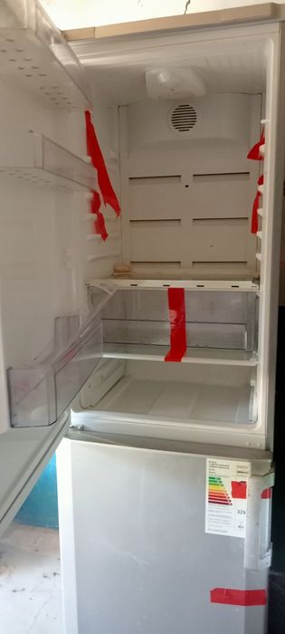 Продам холодильник,не в рабочем состоянии
