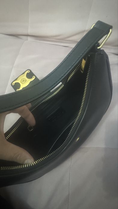 Черная женская сумочка