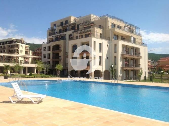 Продава се Мезонет в Свети Влас - 100 кв.м за 1809 €/кв.м - Снимка #1