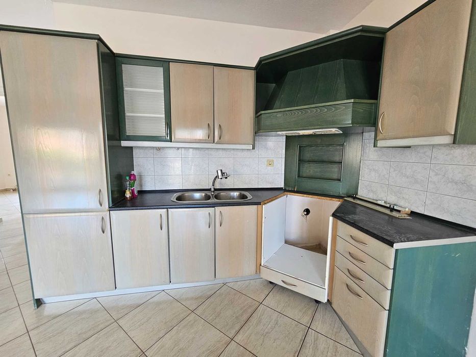 ПРОДАВА се апартамент 115кв.м. Nea Peramos на Кавала (код 8030)