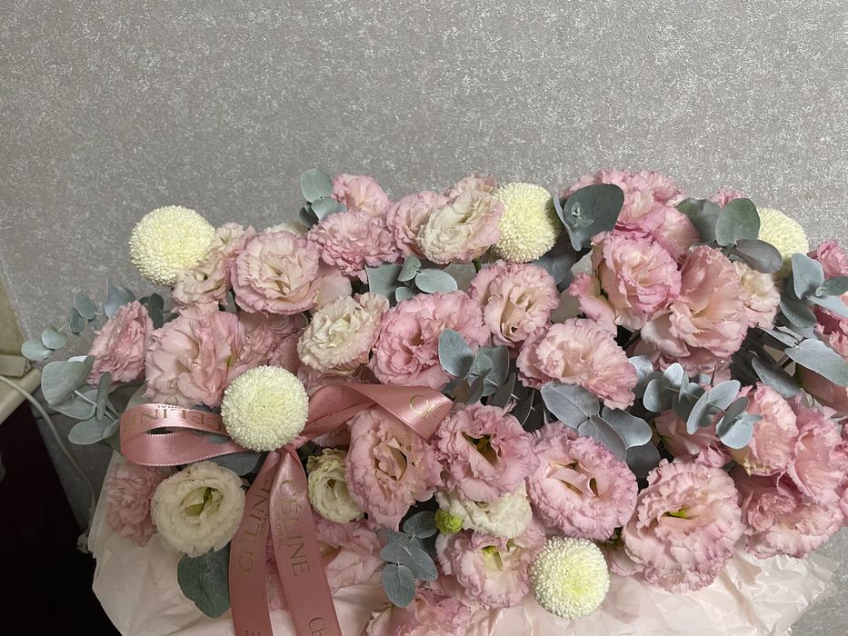 Цветы сегодня куплен