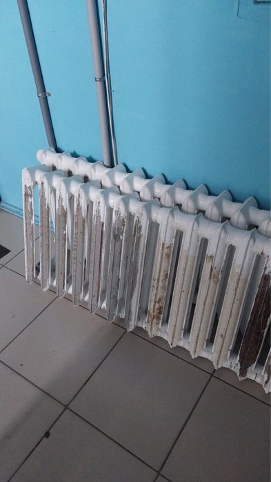 Продам чугунные батареи 31 секция