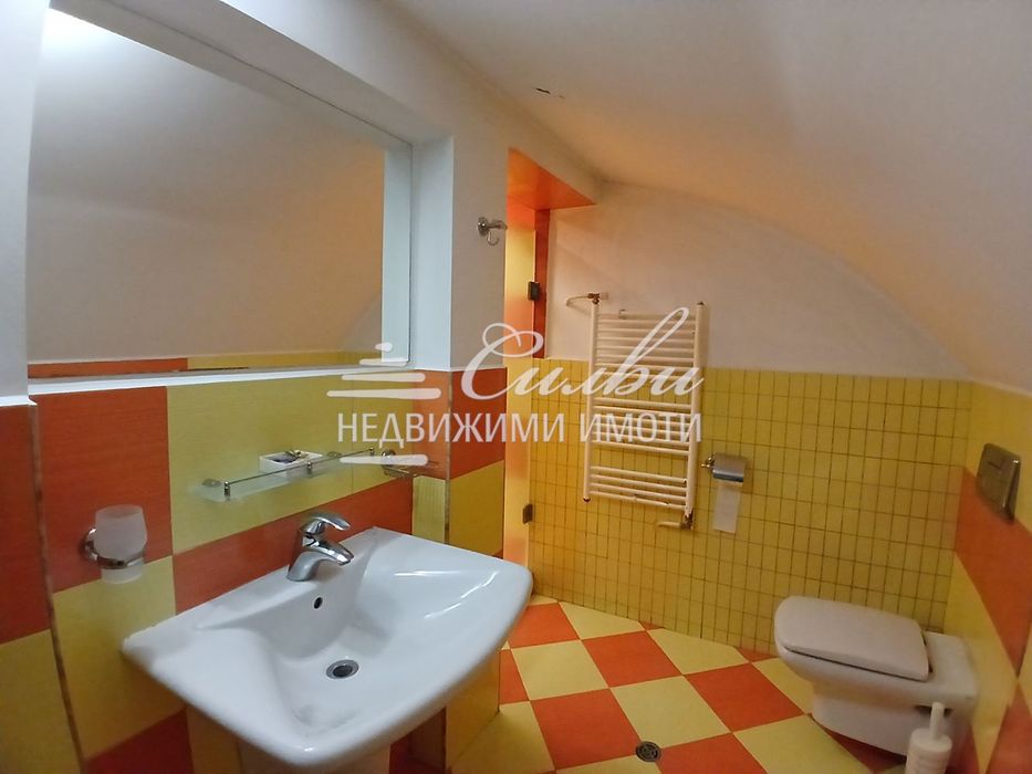 ТУХЛЕН мезонет – ТОП Център!