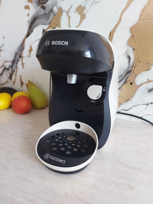 Vând espressor bosch tassimo happy