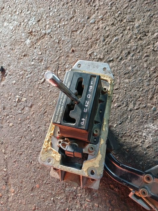 Кулиса АКПП Ауди 80 привозная