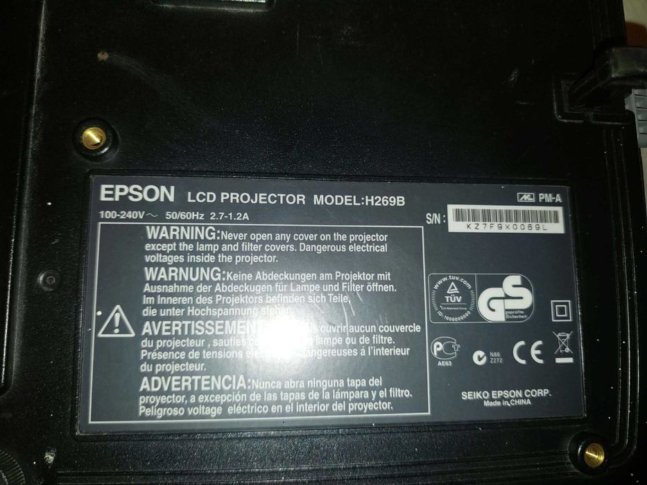 Videoproiector profesional Epson EB-1720 H269B