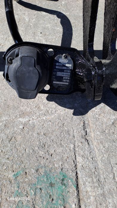 Продавам оригинален теглич  за Peugeot 206/Пежо 206