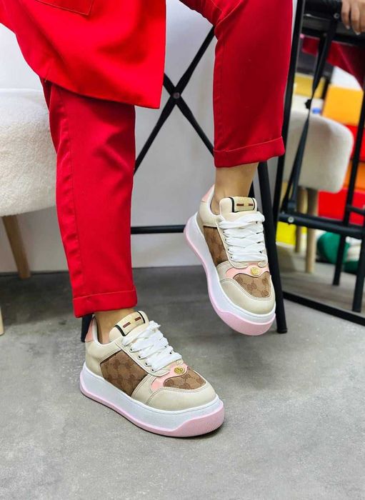 Дамски обувки сникърси