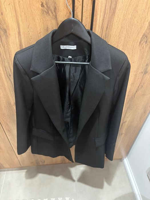 Пиджак женский черный