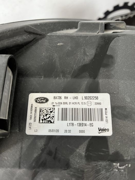 Far dreapta led si halogen Ford Puma an de la 2019