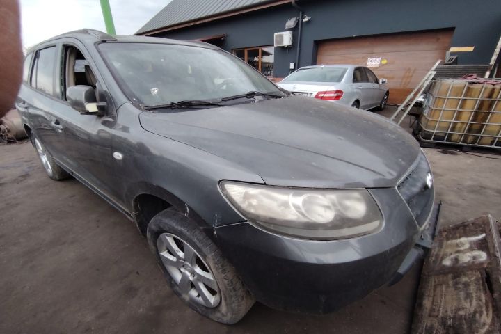 Far dreapta Hyundai Santa Fe 2006 2.2 CRDi AT (150 hp)