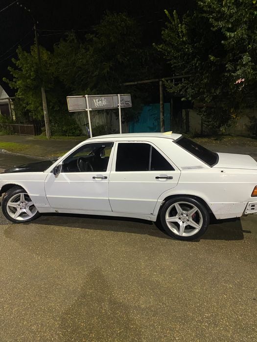 Продаю Mercedes Benz 190