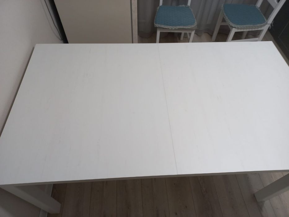 Продам кухонный стол