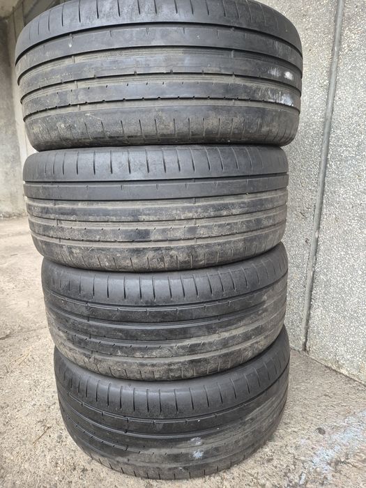 Set Anvelope Dunlop 245/ 45/18
