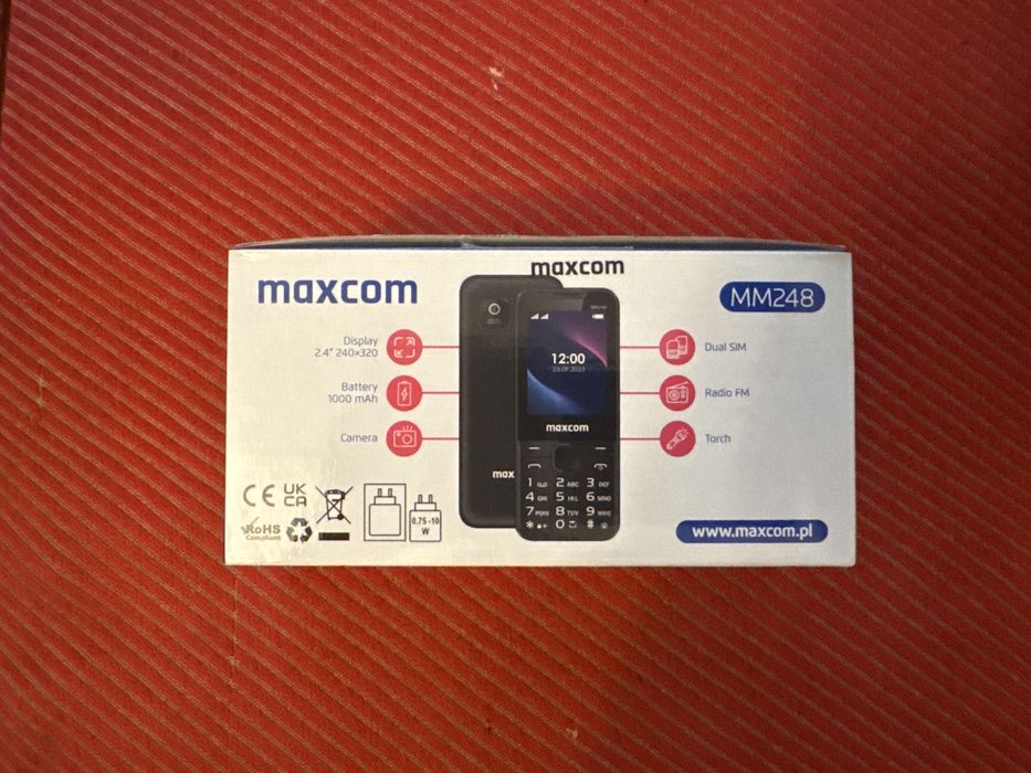 Telefon Maxcom MM248 Dual SIM, ca nou, cu încărcător și cutie