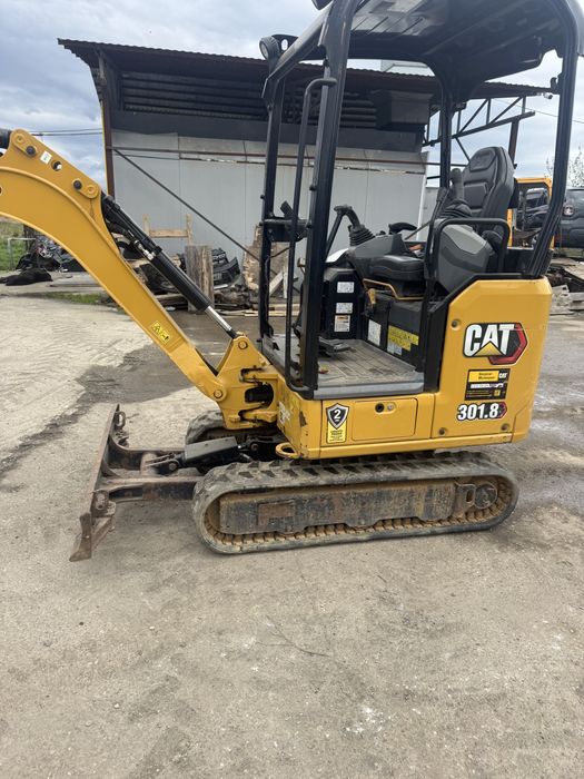 Miniexcavator caterpilar 301.8