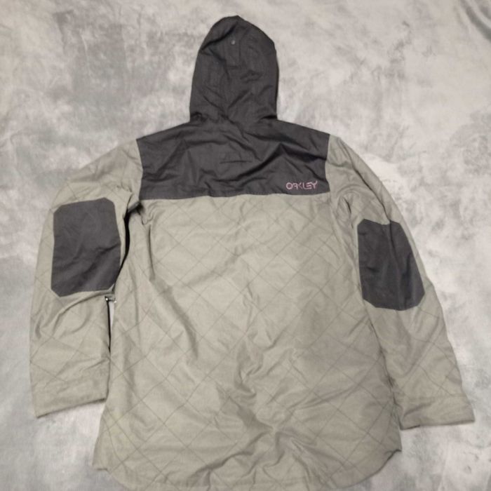 Westbeach  Oakley O'Neill Colourwear