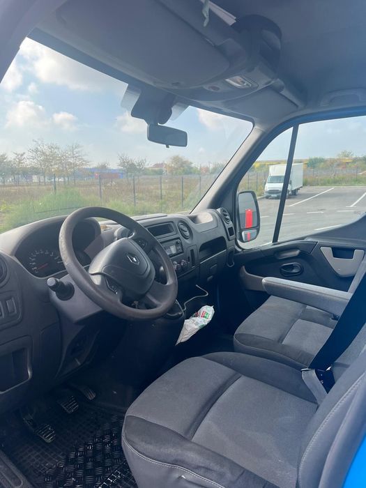 Vând Renault Master 2016