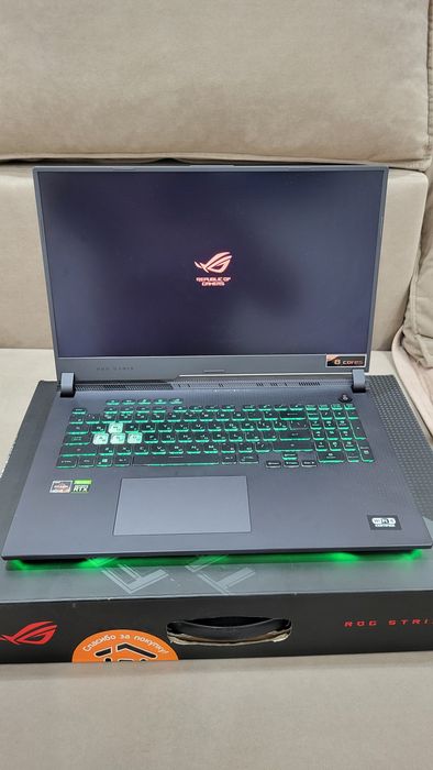 Продам игровой ноутбук Asus Rog Strix G17