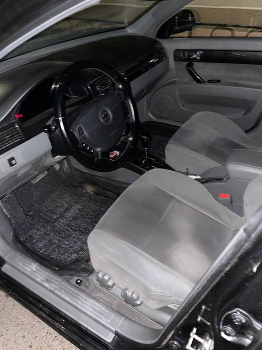 Lasseti optra aftamat metan gaz