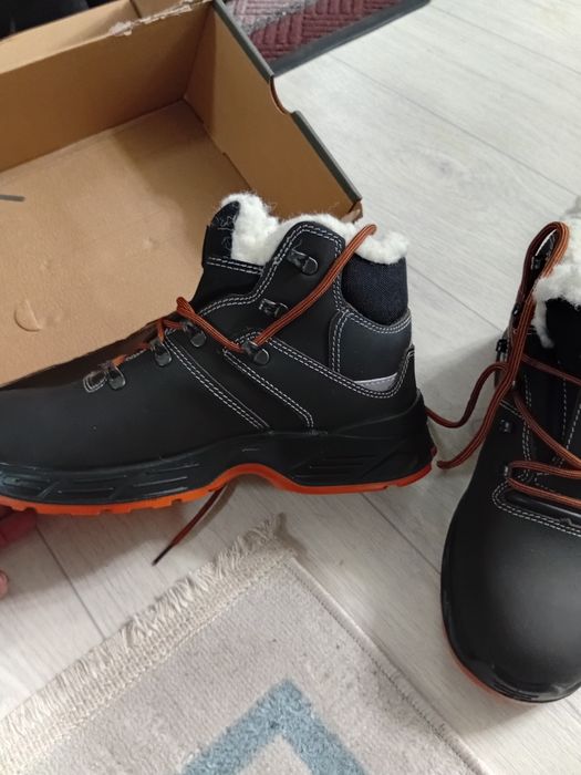 Рабочий ботинка зимний