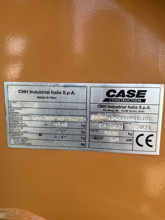 Buldoexcavator Case 580 st, 1400 H, an 2021