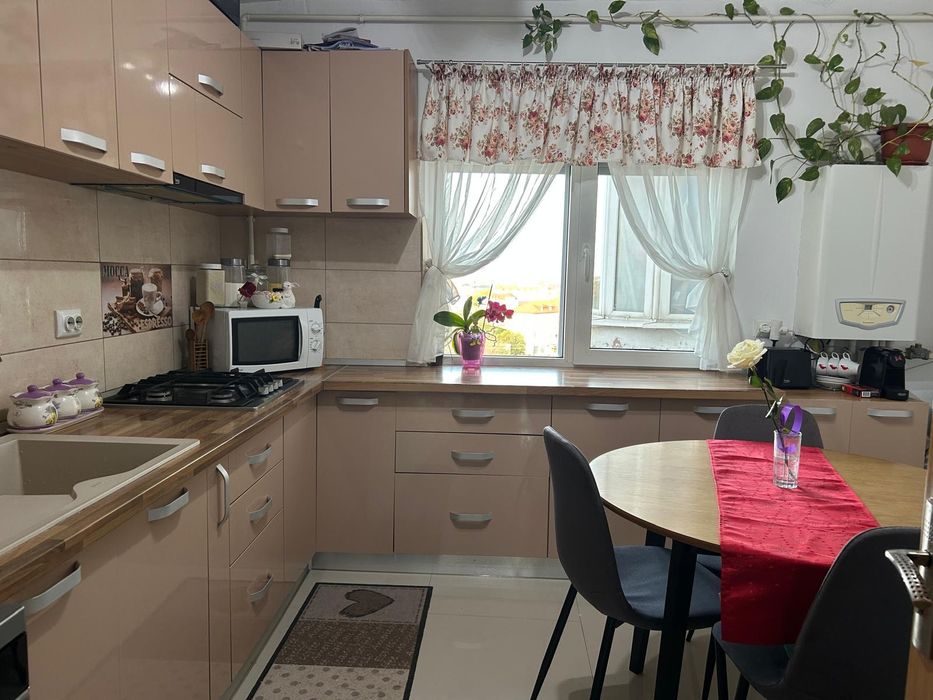 Apartament 3 cam. Bdul 1 Decembrie 1918