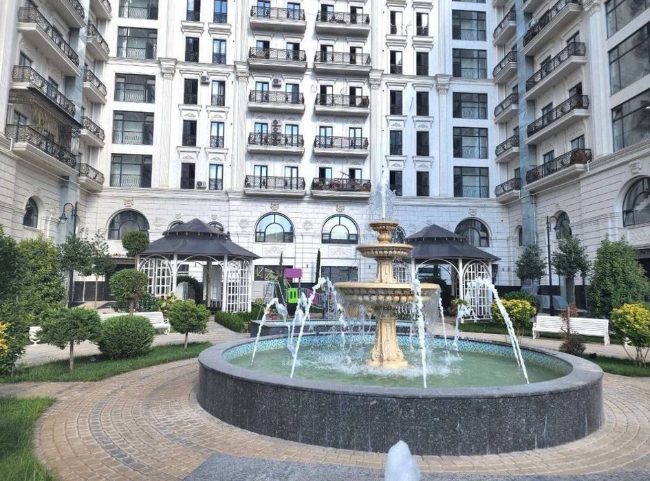 Новостройка, Центр ЖК "KAZAKHSTAN" 4/4/10 169 М², м. Минор, Алайский