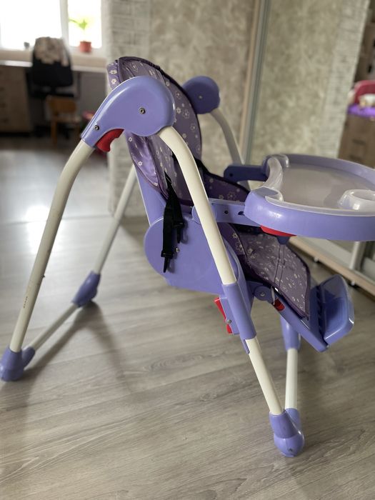 Продам детский столик