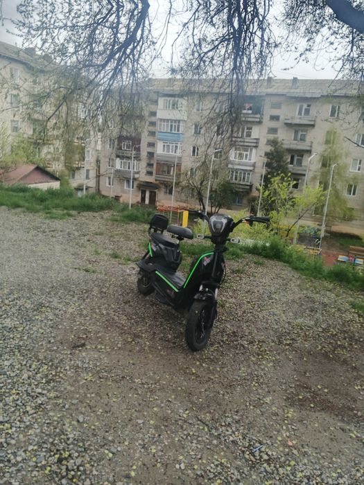 Продам электроскутер СРОЧНО