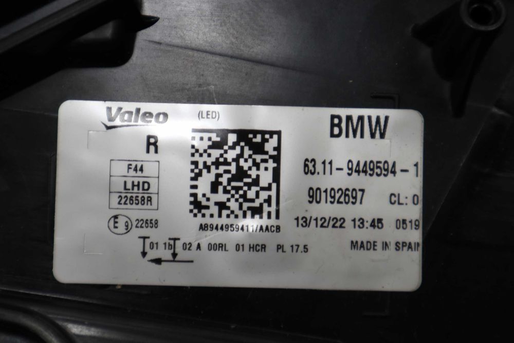 Чисто нов оригинален десен фар за БМВ Ф44 Гран Купе BMW F44 Gran Coupe