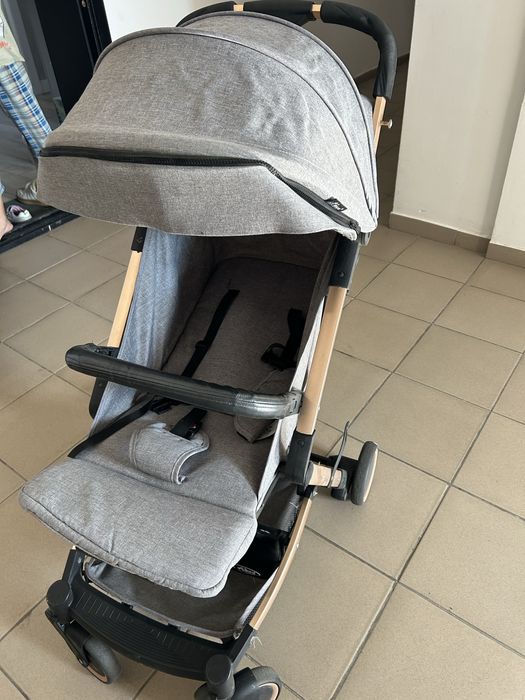 Продам коляску б/у