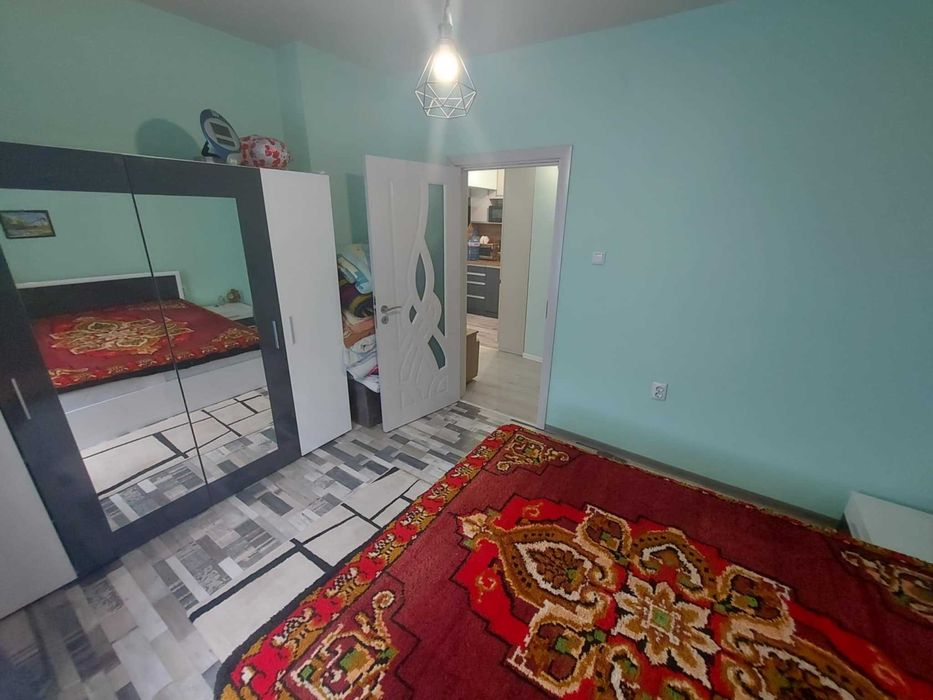 Етаж от къща, кв. Вароша