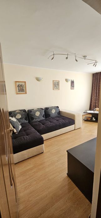 Acasă, la cheie! Apartament 3 camere, etaj 1,-zona Vale