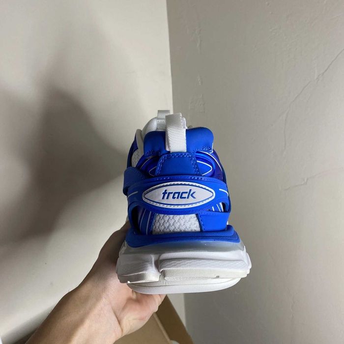 Vand Balenciaga Track LED Track Blue noi - toate marimile in stoc