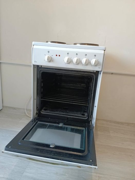 Продам газовую плиту