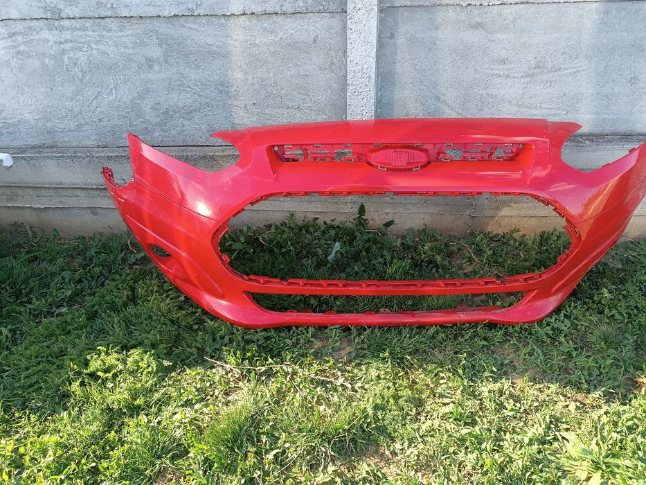 Vând bara mașini mai multe modele