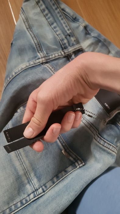 Blugi Amiri Varsity Logo