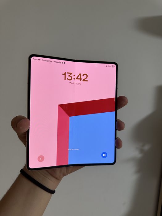 Samsung z fold 4