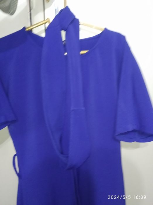 Продам платье женское