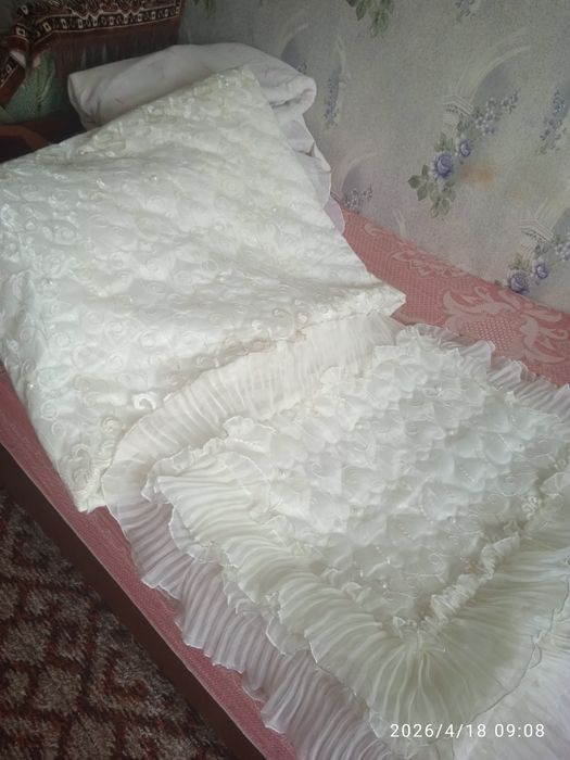 Турецкое покрывало на двух спальную кровать и на 2 подушки с камушками