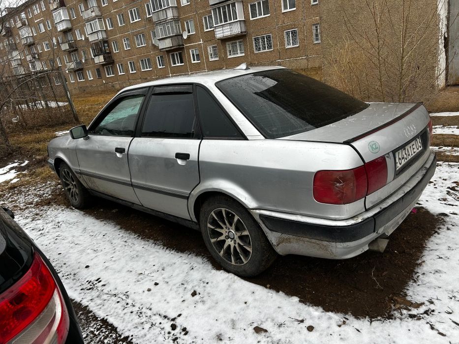 Продам Ауди 80 б4