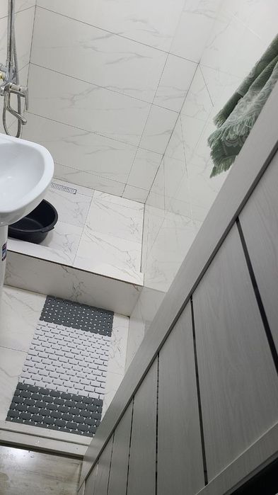 Срочно Узбум 2 комн.