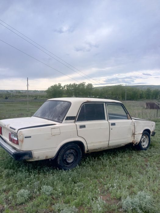 Жигули ваз 2105