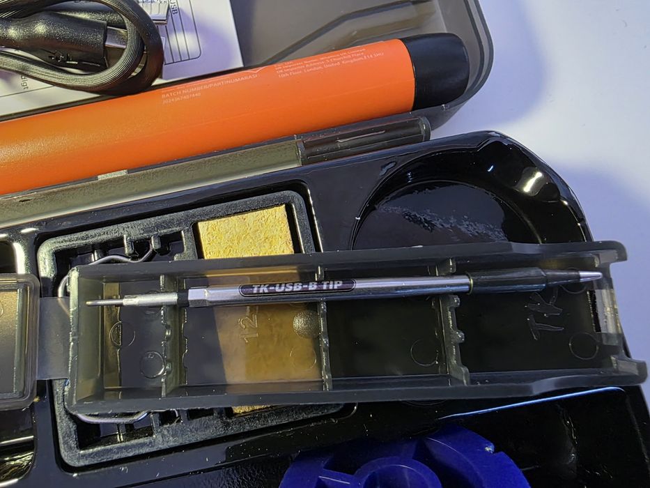 Pistol portabil USB pentru lipit – kit complet cu accesorii